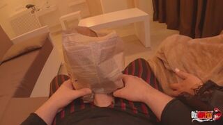 He Put His Dick In The Popcorn For Sexy Stepmom - porn video